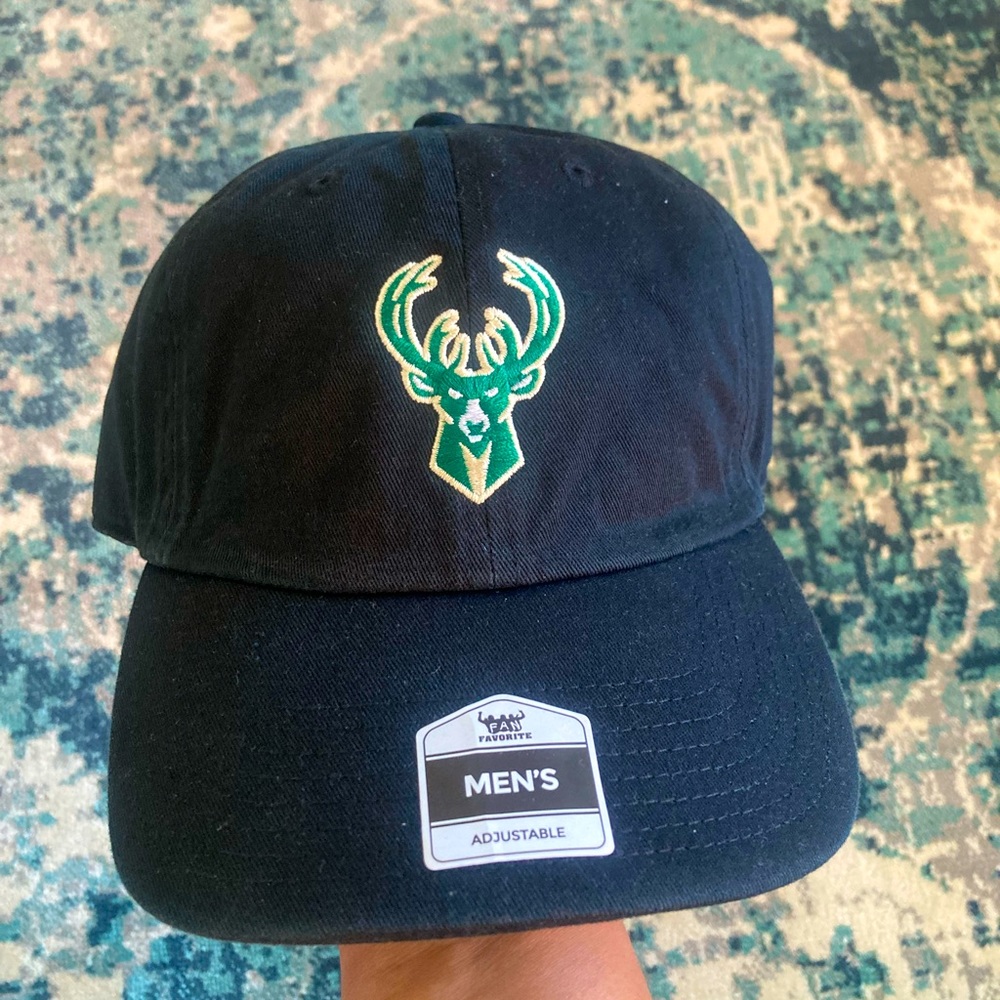 🔥Milwaukee Bucks Hat
